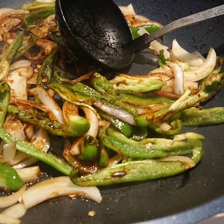 マーガリンでにんにく醤油野菜炒め